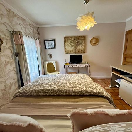 Suite Dans Longere Villabe Extérieur photo